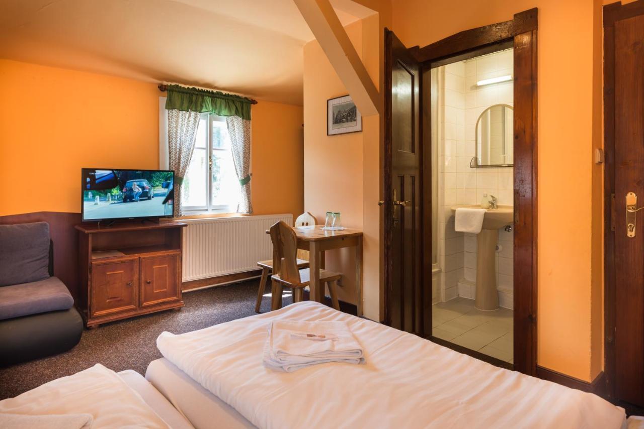 Hotel Diana Špindlerŭv Mlýn Luaran gambar