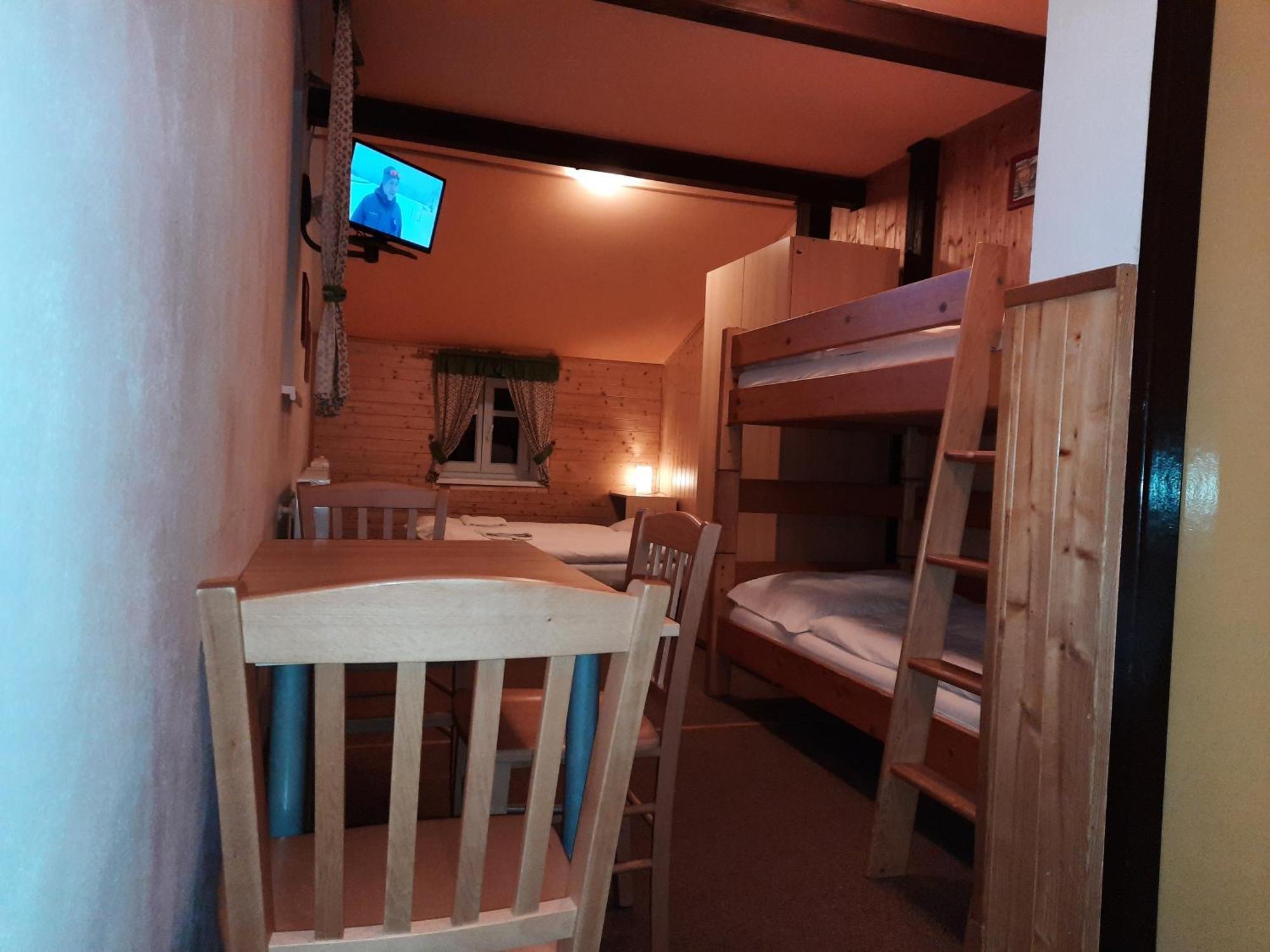 Hotel Diana Špindlerŭv Mlýn Luaran gambar