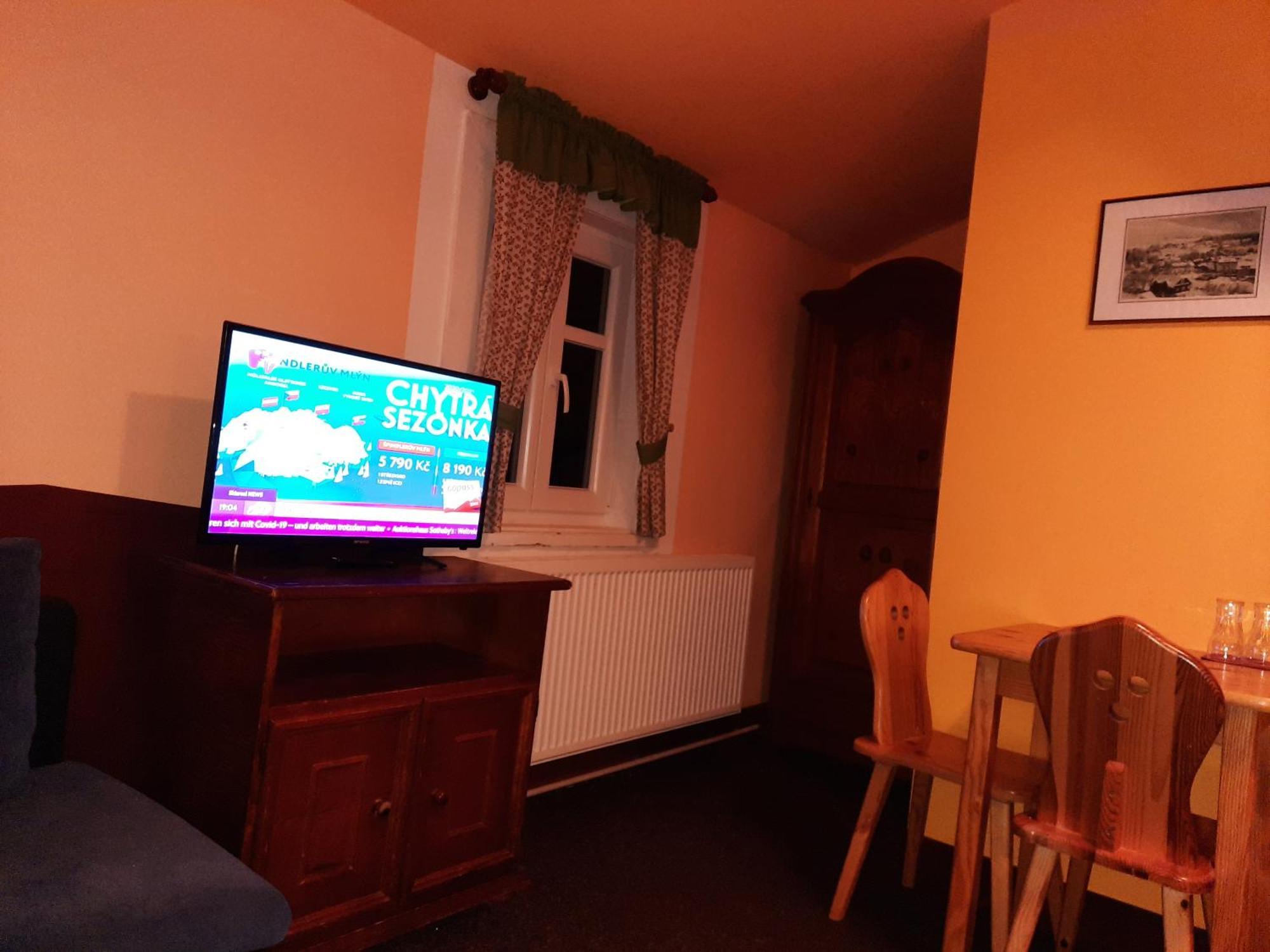 Hotel Diana Špindlerŭv Mlýn Luaran gambar