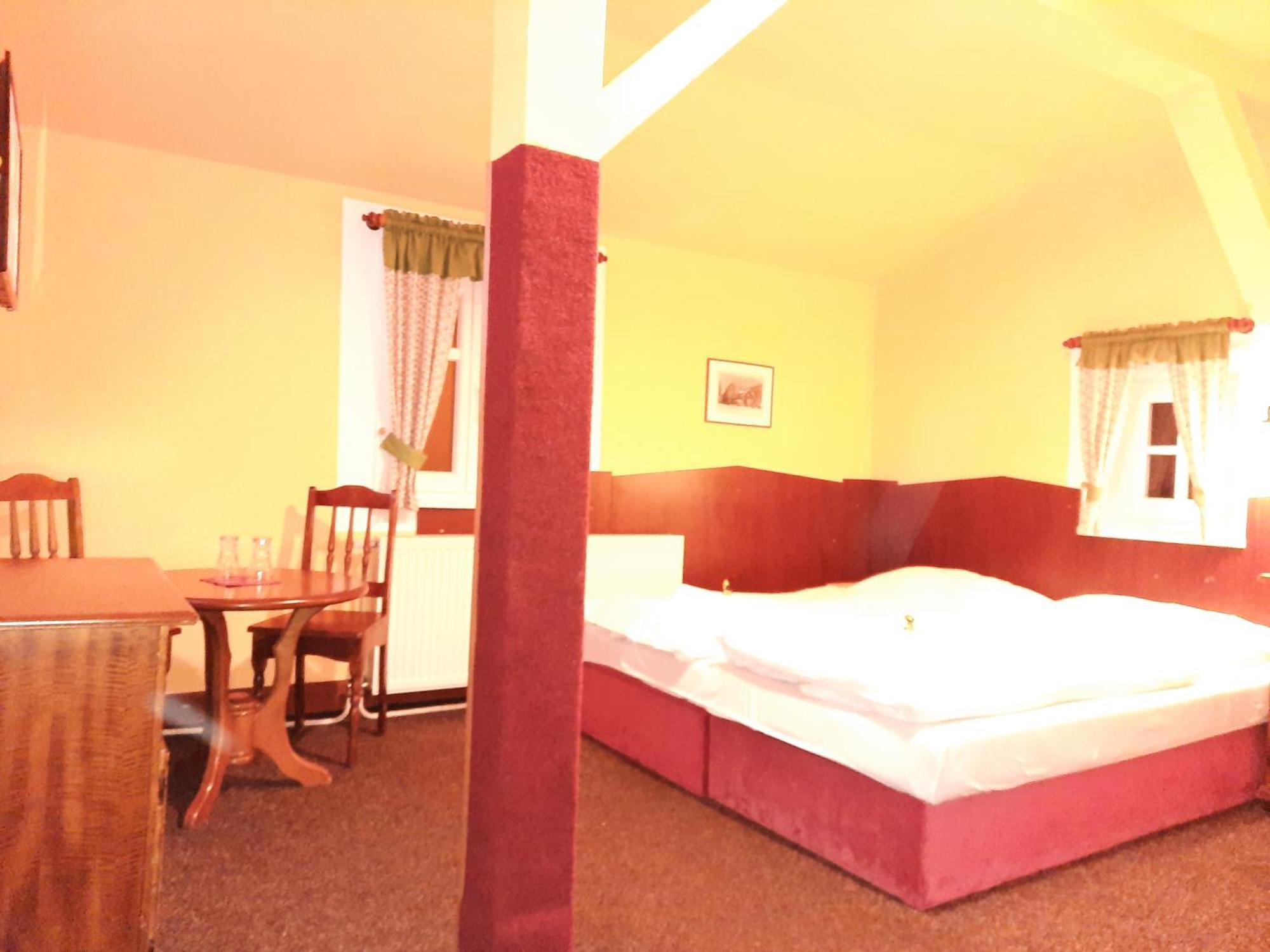 Hotel Diana Špindlerŭv Mlýn Luaran gambar