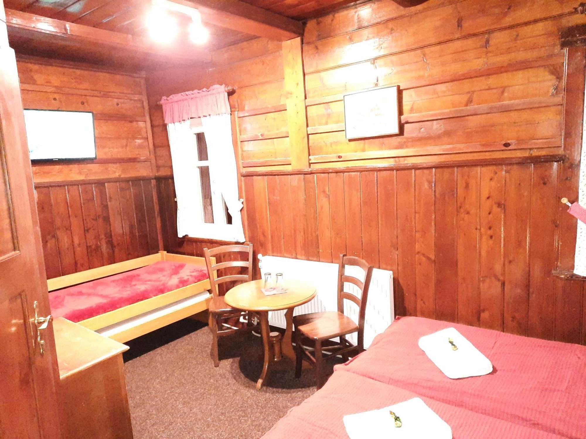Hotel Diana Špindlerŭv Mlýn Luaran gambar